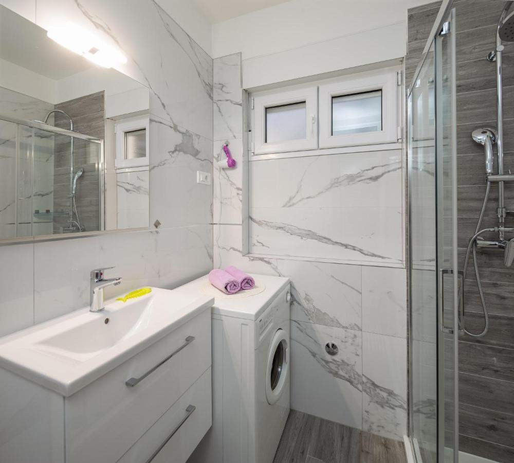 Appartamento Seaside Deluxe Jesenice  Esterno foto
